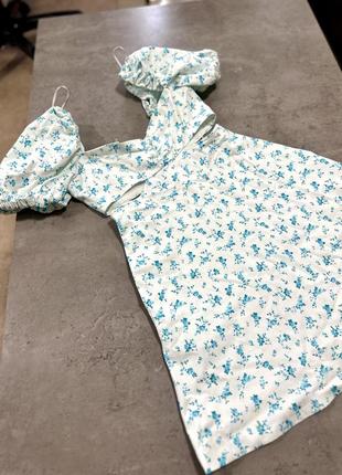 Сукня платье zara в цветочный принт белое