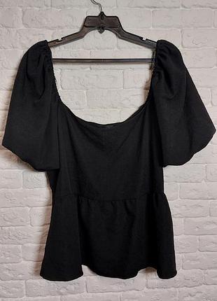 Фірмова дуже красива блуза