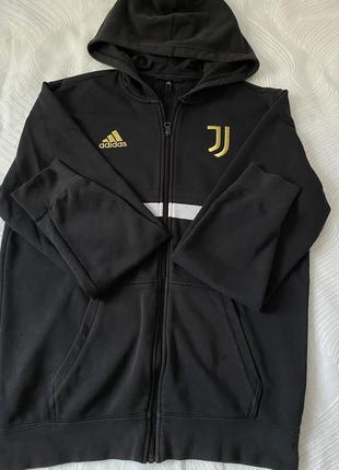 Спортивный костюм adidas