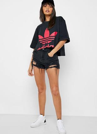 Футболка вільного крою топ adidas