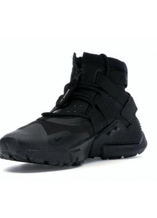 Мужские кроссовки nike huarachi grip zip treple black