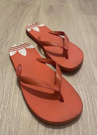 Шлёпки шлепанцы adidas original. 100% оригинал❗️