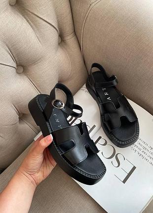 Босоніжки під бренд шкіра