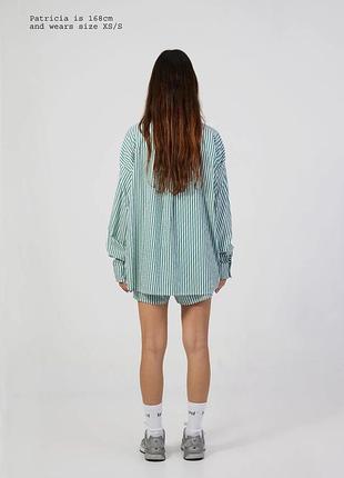 Смугастий овесайз костюм з шортами h&m5 фото