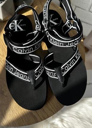 Босоніжки кельвін сандалі ck calvin klein