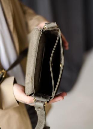 Мужская сумка мессенджер через плечо ручной работы из натуральной винтажной кожи серого цве5 фото