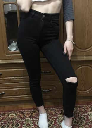 Джинси bershka