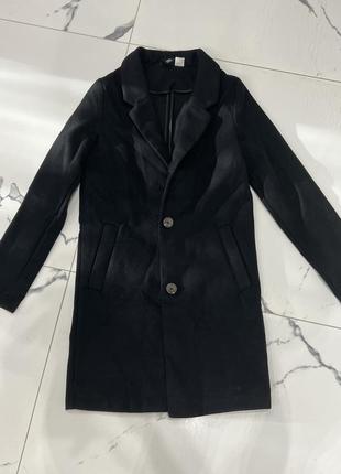 Пальто чорне