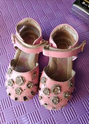 Босоніжки для дівчинки, устілка 15 см