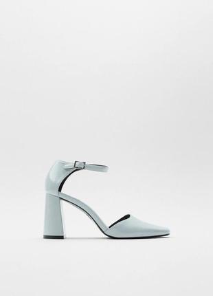 Босоножки zara