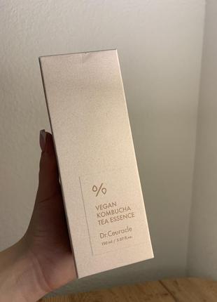 Dr. ceuracle веганская многофункциональная кремовая эсенция с экстрактом комбучи