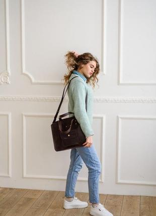 Містка і зручна жіноча сумка ручної роботи з натуральної вінтажній шкіри коричневого кольору5 фото