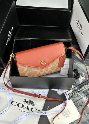 Сумка женская в стиле coach women's wyn cross body bag