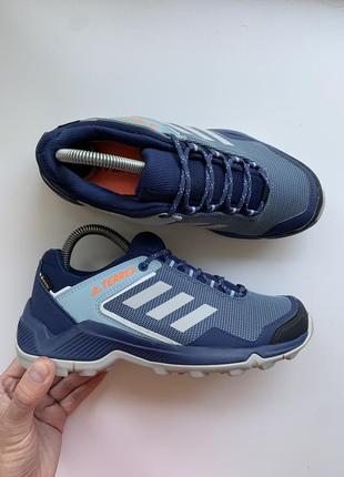 Кроссовки adidas gore-tex