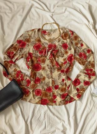 Вінтажна блузка з зав'язкою