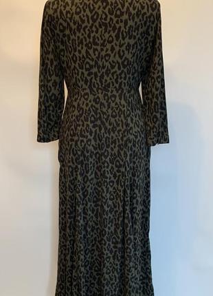 Леопардова сукня