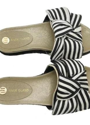 Стильные босоножки river island