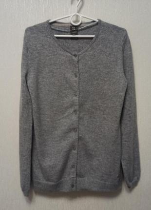 Кардиган -кашемир, совершенно новый.стильный.классного бренда".manor" на пуговицах.