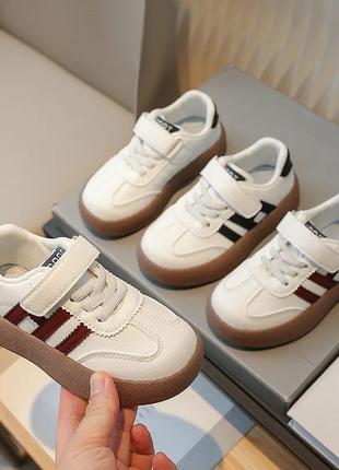 Стильні та зручні дитячі кеди (1)