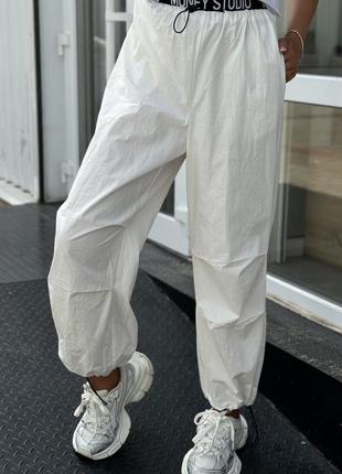 Жіночі джогери