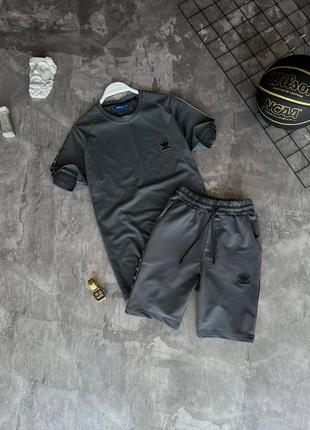 Шикарный летний брендовый костюм "adidas"