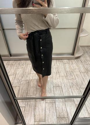Шкіряна спідниця