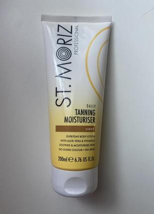 Зволожуючий лосьйон для поступової засмаги st.moriz pro tanning moisturiser, 200мл