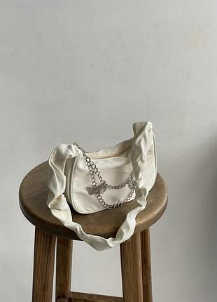 Жіноча сумка 6579 через плече клатч на короткій ручці багет біла