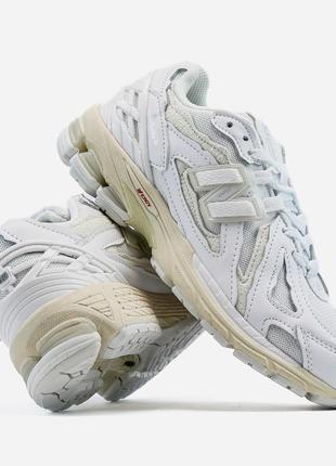 Женские кроссовки new balance 1906d protection pack white