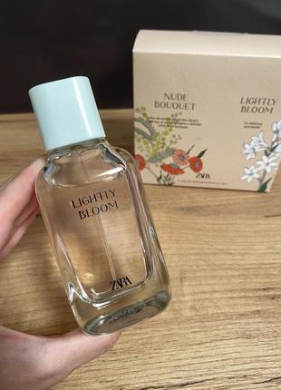 Lightly bloom