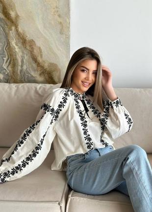 Вышиванка белая с черной вышивкой, вышитая рубашка,блузка,блуза