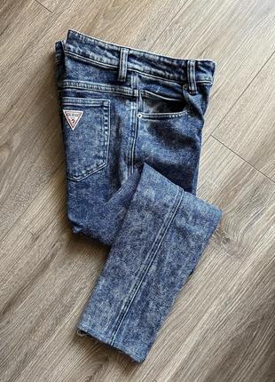 Жіночі джинси guess skinny (оригінал) у розмірі 27/s