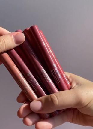 Помада-карандаш для губ velvet waterproof matte bogenia bg730