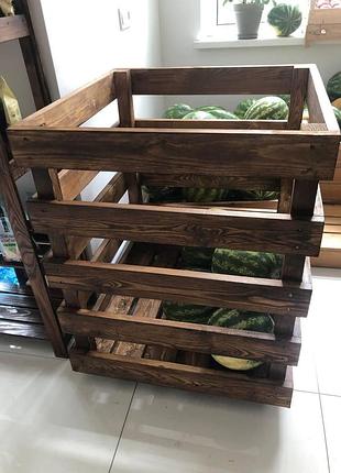 Дерев'яний контейнер для кавунів. великий ящик з дерева для кавунів, дині. ящик з...