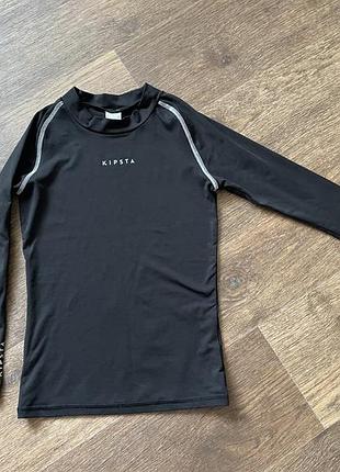 Термофутбока kipsta в ідеалі 8-9 років