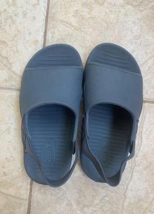 Босоніжки zara 23