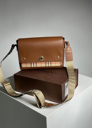Кожаная сумочка burberry leather vintagestarte cross-body bag