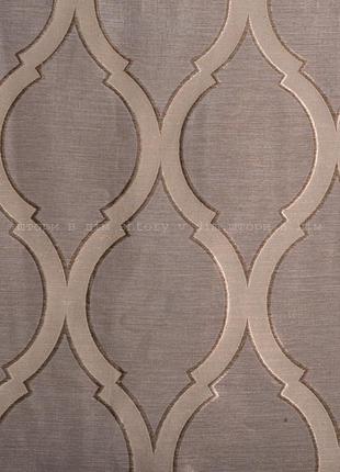 Штора бежевая с рисунком