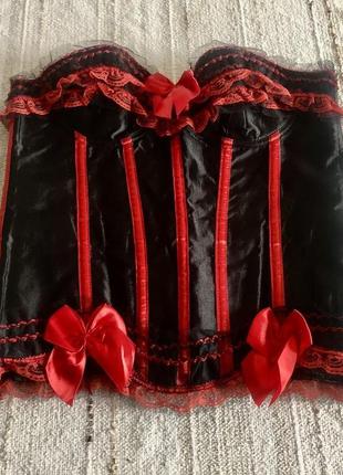 Чёрный утягивающий корсет с красным декором 464 фото