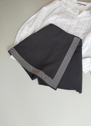 Юбка шорты со стразами
