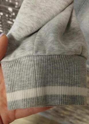 Оригинальная кофта