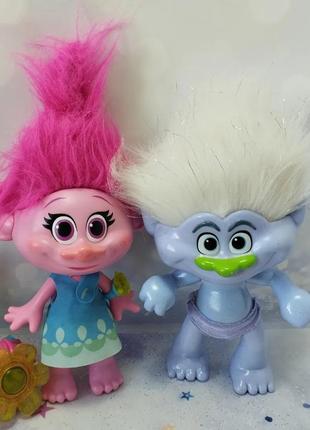 Фігурки, ляльки тролів hasbro