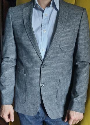 Мужской пиджак, стильный пиджак