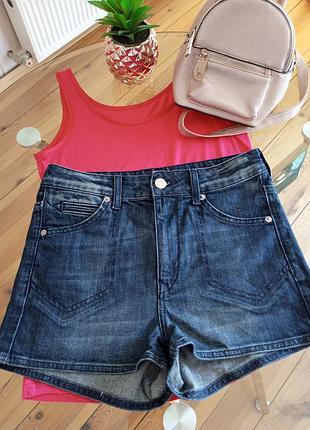 Шорти