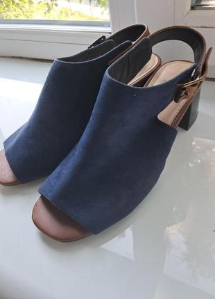 Босоніжки  розмір 403 фото