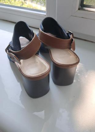 Босоніжки  розмір 404 фото