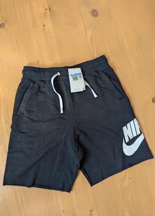 Оригинальные шорты out nike