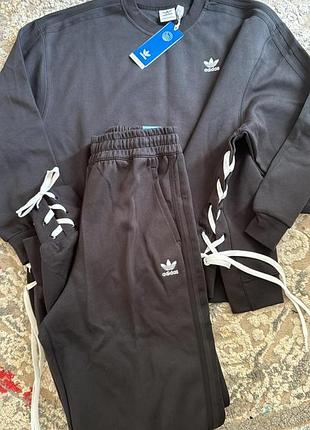Костюм без утеплення adidas xs-s