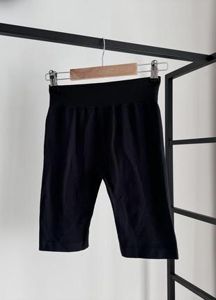 Черные велосипедки