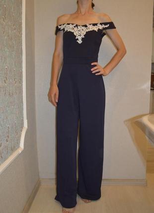 Нарядный брючный комбинезон